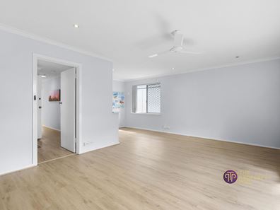 15 Nethercott Street, Huntingdale WA 6110