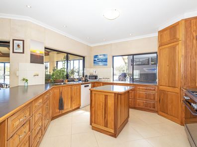 46 Homestead Loop, Jurien Bay WA 6516