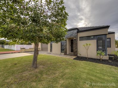 16A Townshend Avenue, Balcatta WA 6021
