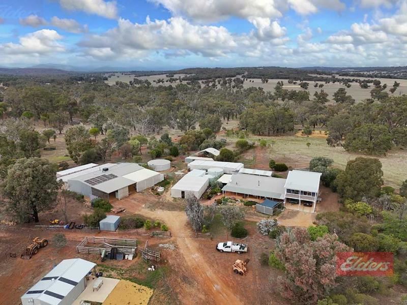 960 Crossman Road, Crossman