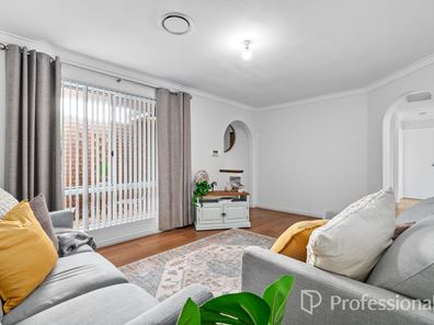 75 Kingston Way, Safety Bay WA 6169
