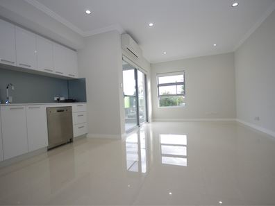3/10 Swanston Street, Yokine WA 6060