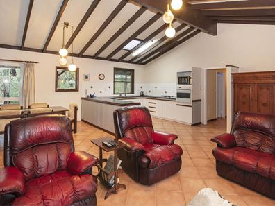 36 Dalton Way, Molloy Island WA 6290