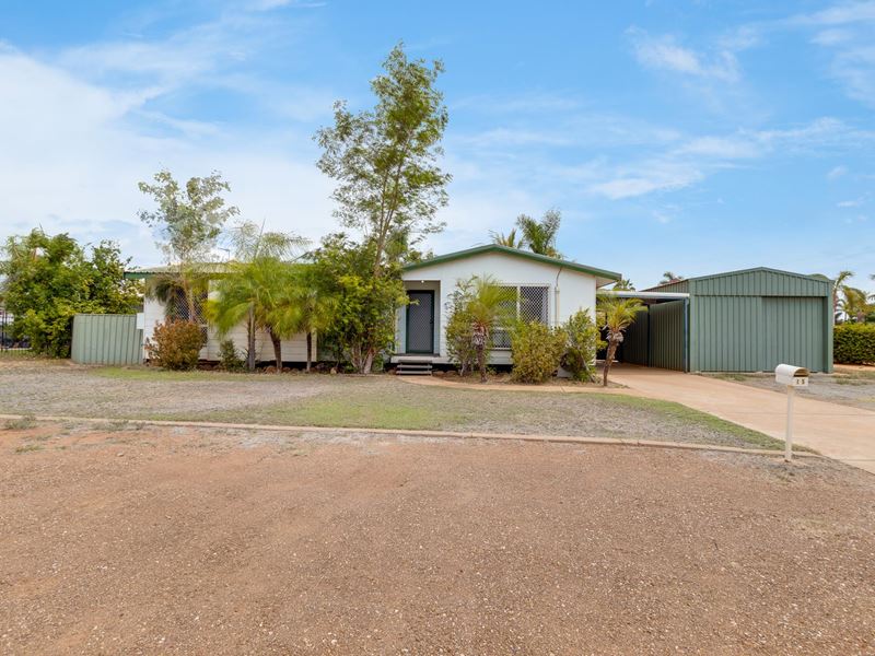 15 McCamey Loop, Baynton WA 6714