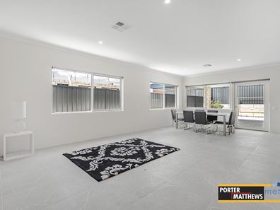 11 Chindwin Loop, Hilbert WA 6112