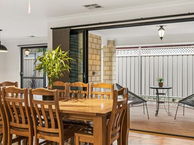 21A Riggs Way, Hamilton Hill WA 6163