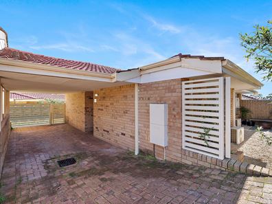 8/1-3 Stanbury Place, Kardinya WA 6163