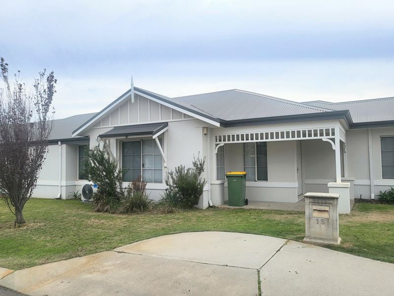 15 Allamanda Gate, Helena Valley WA 6056