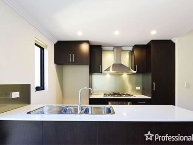 6/88 Fieldgate Square, Balga WA 6061