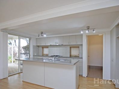 16/68 Hickman Road, Silver Sands WA 6210