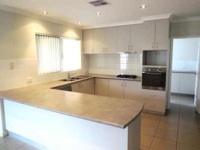 37D Hamilton Street, Stirling WA 6021