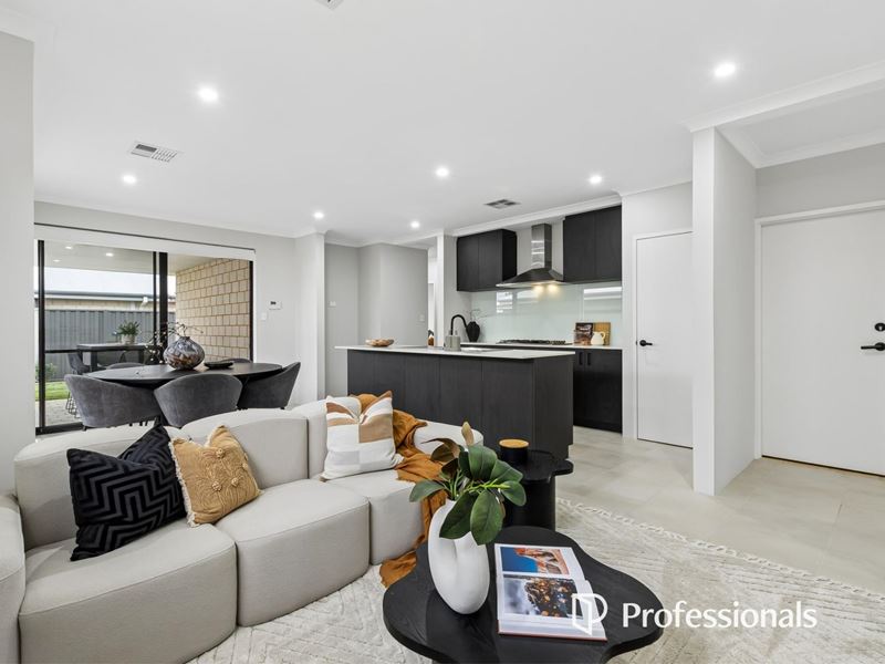 93 David Street, Maida Vale WA 6057