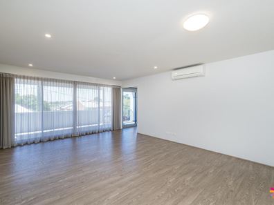 4/29B Hovia Terrace, South Perth WA 6151