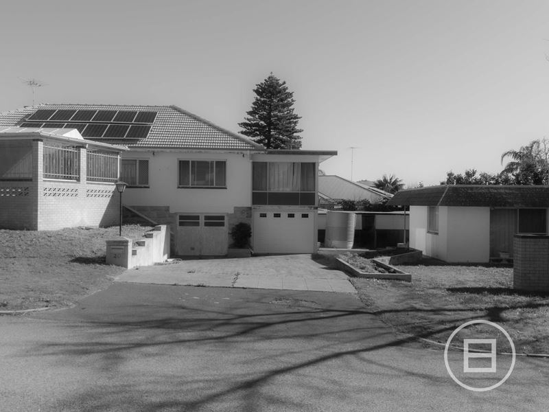 20 Boronia Crescent, City Beach WA 6015