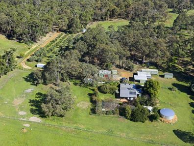 5260 Bunning Road, Gidgegannup WA 6083