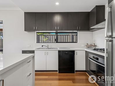 26 Mirima Way, Wandi WA 6167