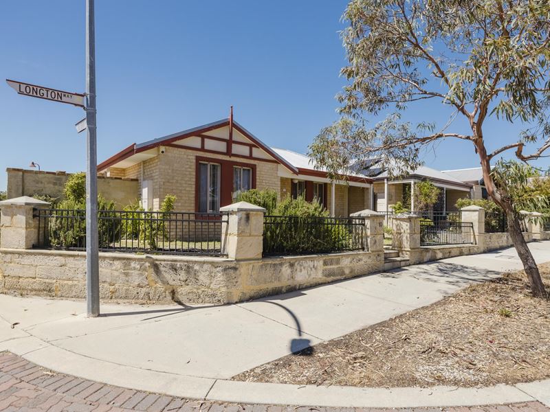 10 Longton Way, Ellenbrook WA 6069