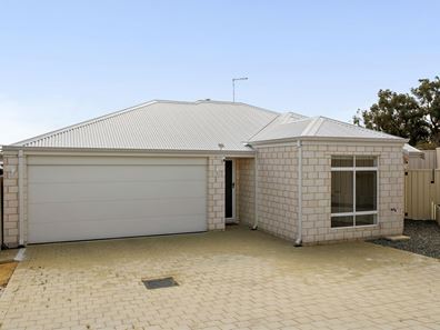 11C Volta Way, Wilson WA 6107