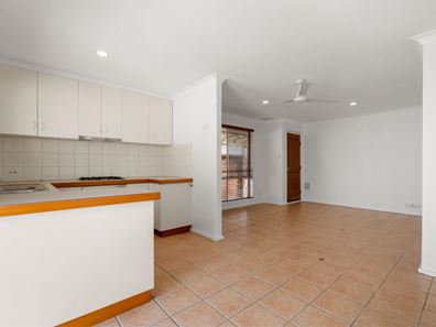 8/11 Point Walter Road, Bicton WA 6157