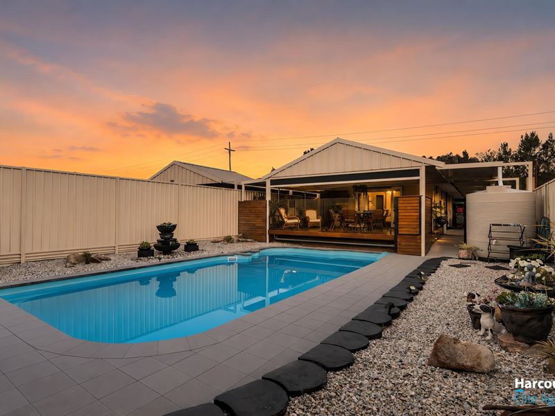54A Regan Street, Rockingham WA 6168
