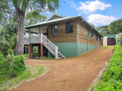 11 Baudin Drive, Gnarabup WA 6285