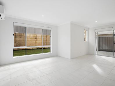 31 Navajo Road, Karnup WA 6176