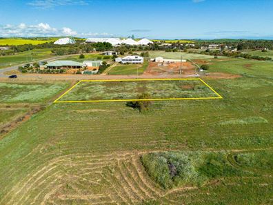4 Settlers Loop, Northampton WA 6535