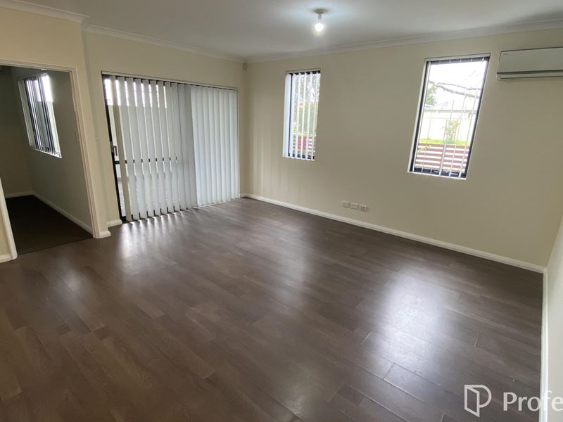 2/35 Brushfoot Boulevard, Success WA 6164