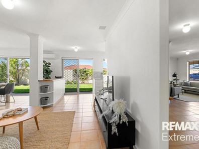 12 Drammen Elbow, Merriwa WA 6030