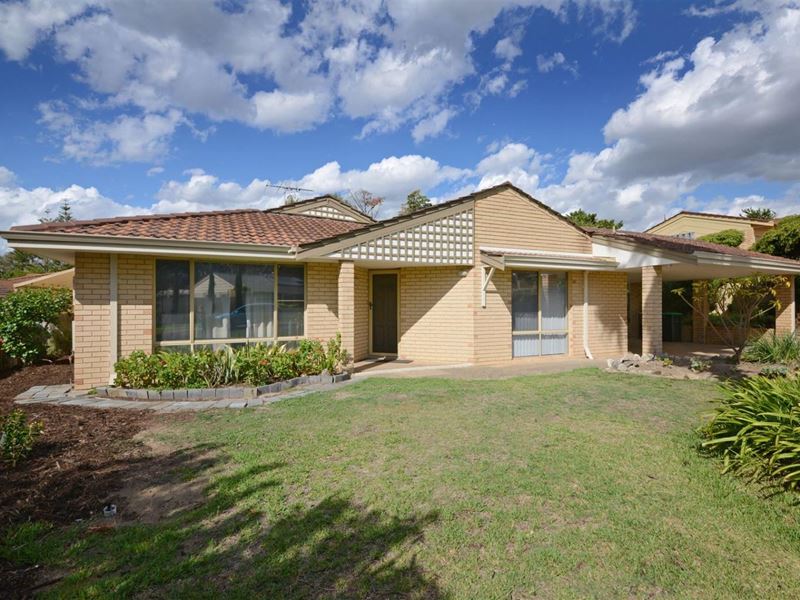 11 Baltusrol Rise, Connolly