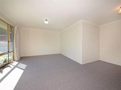 11 Baltusrol Rise, Connolly WA 6027