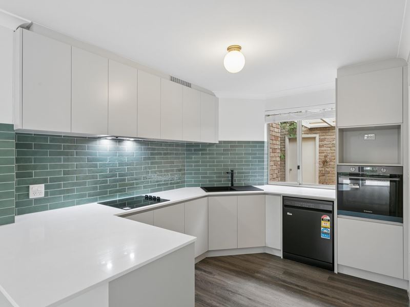 43/80 Mooro Drive, Mount Claremont WA 6010