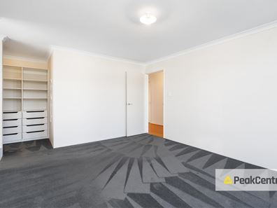 18 Platinum Street, Treeby WA 6164