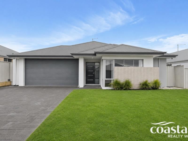 12 Bantry Grove, Golden Bay WA 6174
