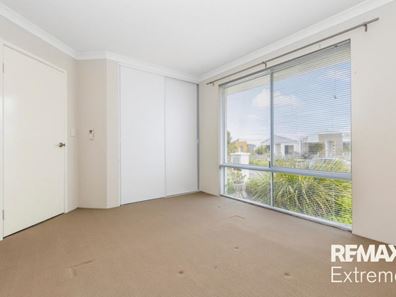 32 Broach Way, Alkimos WA 6038