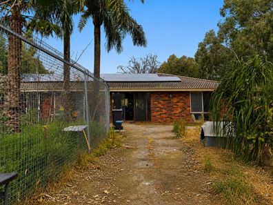 35 Cairn Road, Southern River WA 6110