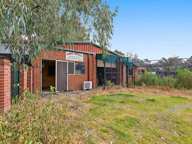 35 Cairn Road, Southern River WA 6110