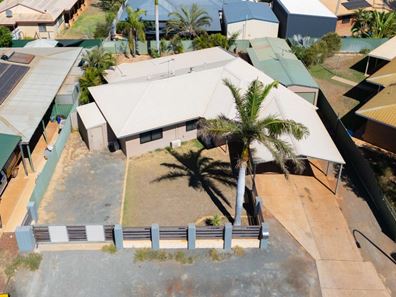 4 Leslie Loop, Baynton WA 6714