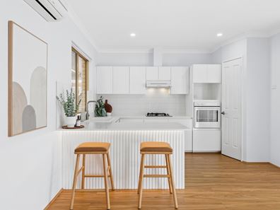 2/174-178 Collier Rd, Embleton WA 6062