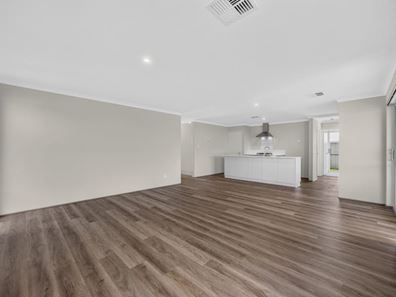 19 Rosewood Avenue, South Yunderup WA 6208