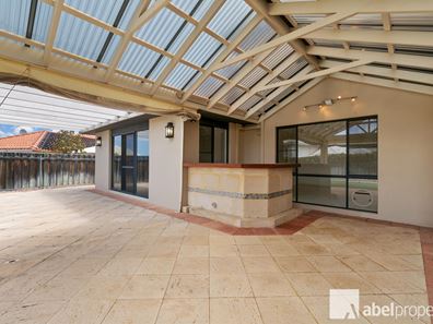 57 St Johns Wood Boulevard, Mount Claremont WA 6010