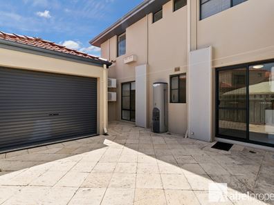 57 St Johns Wood Boulevard, Mount Claremont WA 6010