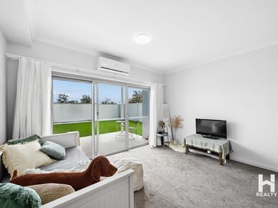 8/19 Sudbury Road, Mirrabooka WA 6061