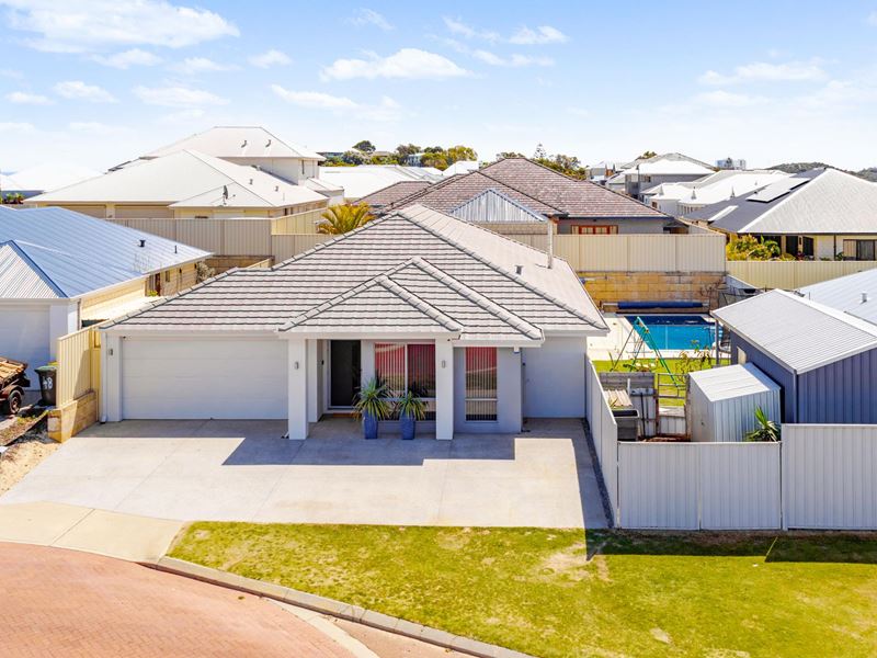 46 Balladonia Parade, Dawesville WA 6211