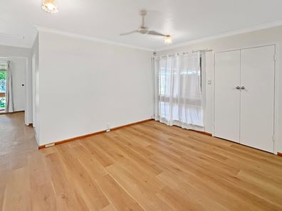 10 Hardwick St, Morley WA 6062
