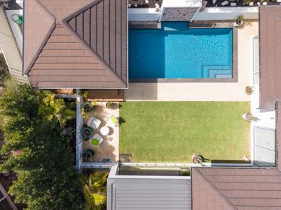 2 Norbury Crescent, City Beach WA 6015