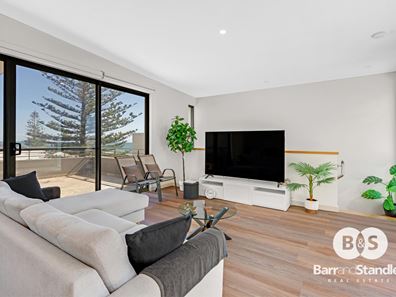 4/2 Stockley Road, Bunbury WA 6230