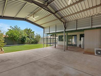 29 Stickney Way, Baynton WA 6714