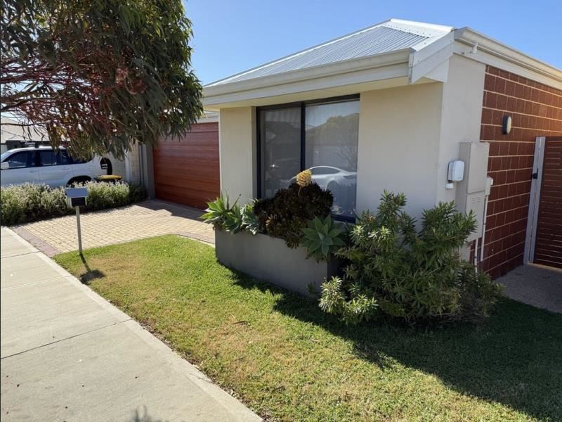 9 Jonquil Street, Eglinton WA 6034