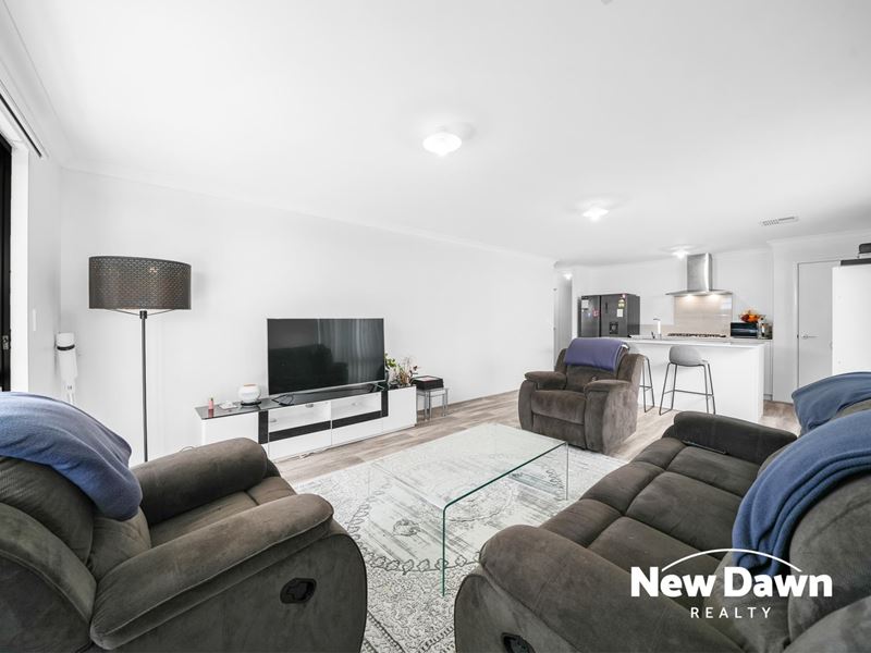 100 Catalpa Avenue, Ellenbrook WA 6069